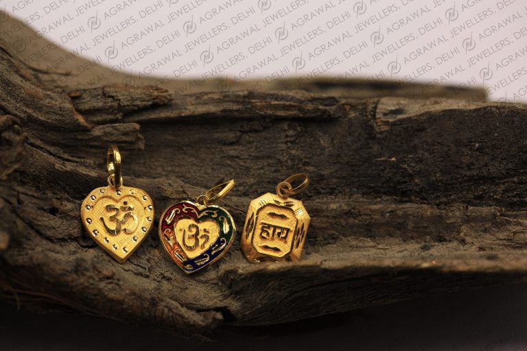 God Pendent
