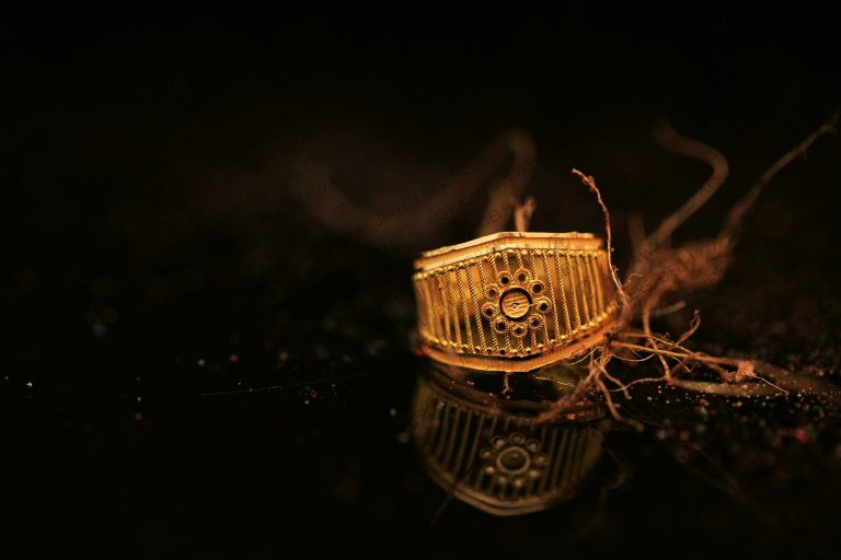 Ladies Ring
