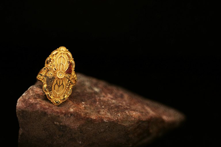 Ladies Ring