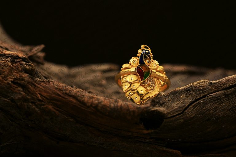 Ladies Ring