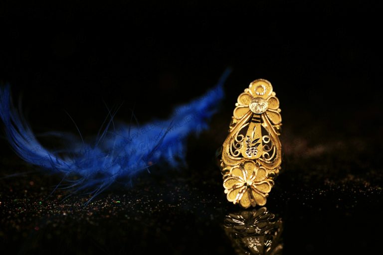 Ladies Ring