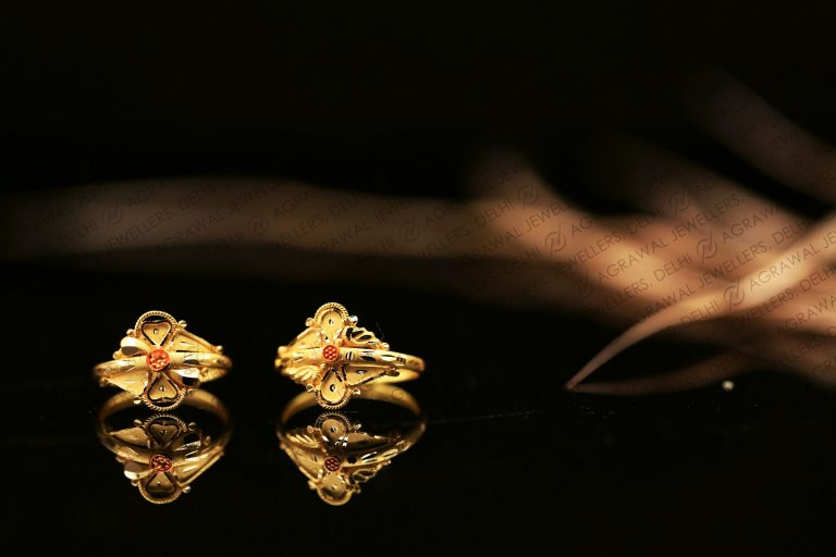 Ladies Ring