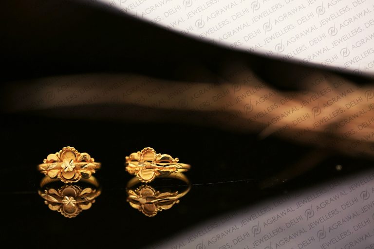 Ladies Ring