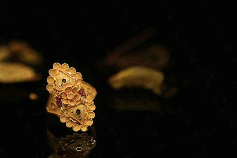 Ladies Ring