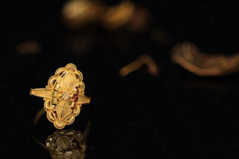 Ladies Ring