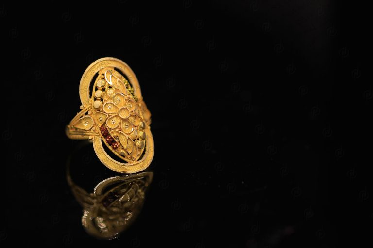 Ladies Ring