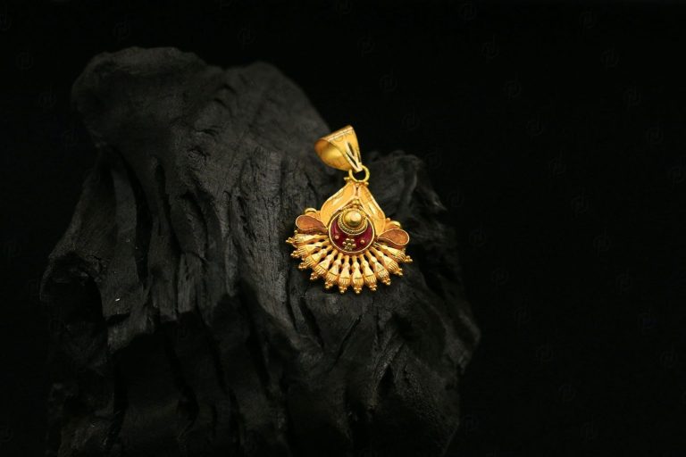 Pendant