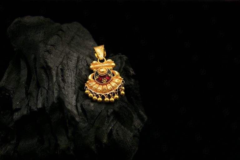 Pendant
