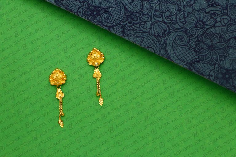 Earrings & Tops
