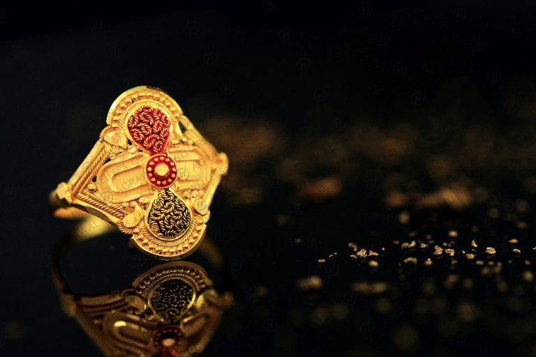 Ladies Ring