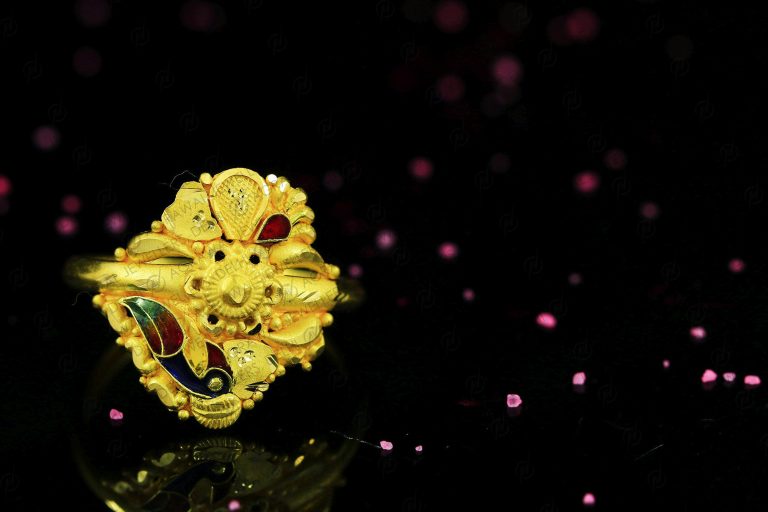 Ladies Ring