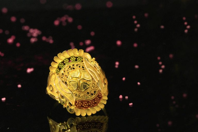 Ladies Ring